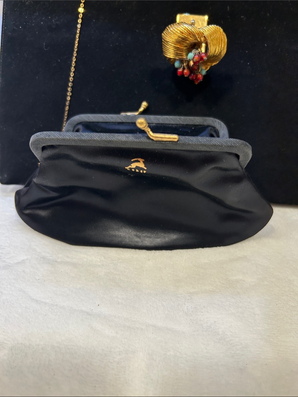 Vintage Koret of New York Korelope Suede Handbag
1960s w Coin Purse - Picture 14 of 16